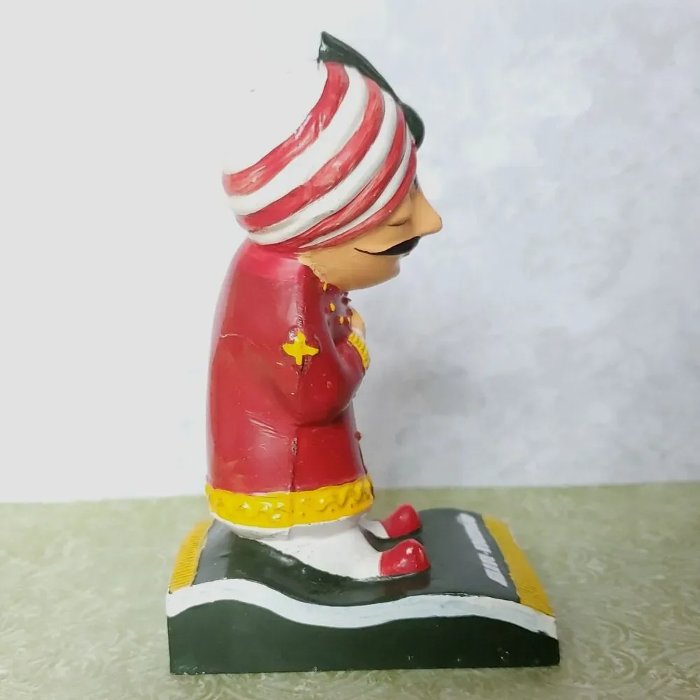 Vintage Air India Maharaja Figure 4.5
